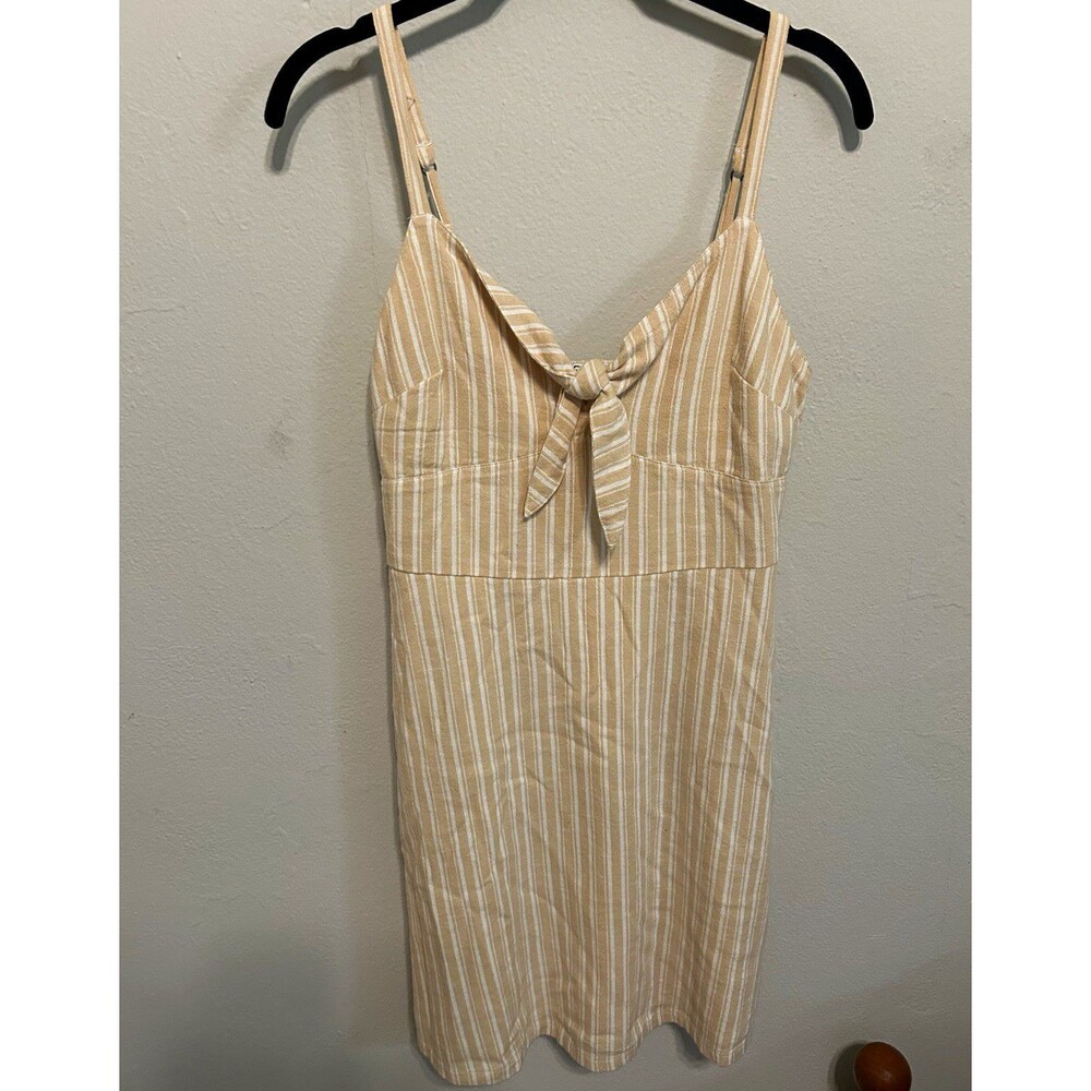 Hollister Beige/White Striped Tie Front V-Neck Smocked Sundress Sz Small Beachy